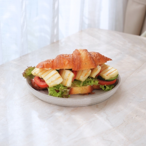 Grilled Halloumi Croissant